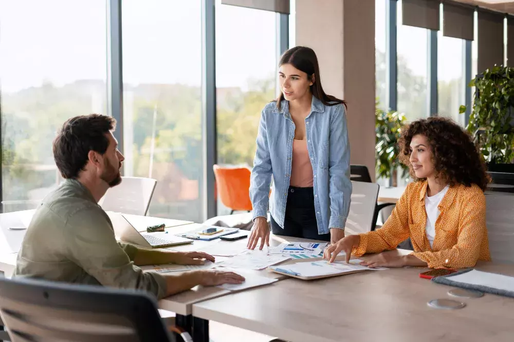 Prevendo Necessidades de Contratação e Capacitação para 2026